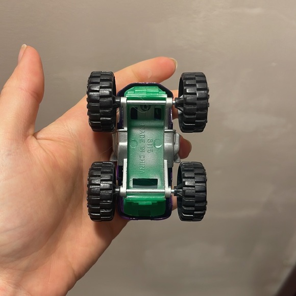4x4 express wheels toy car - Picture 7 of 7